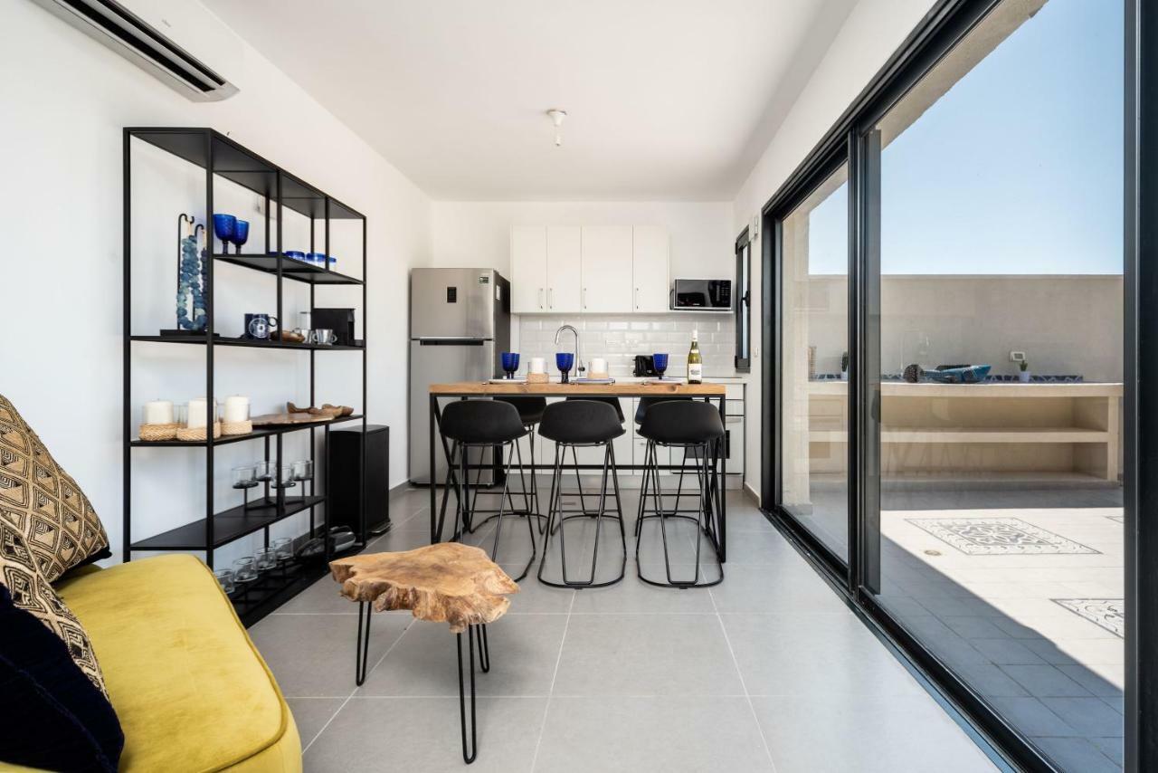 Duplex With Sea View Terrace Above The Flea Market تل أبيب المظهر الخارجي الصورة